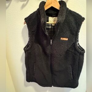 Sage Collective Black Sherpa Fleece Vest with Flannel Lining Size Large EUC